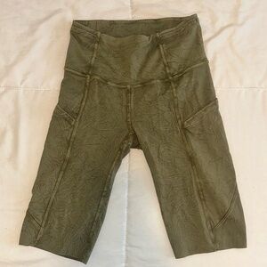 lulu lemon green 6” biker shorts ,new with tags ,